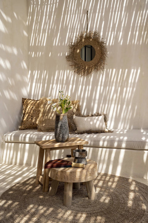 Decoratieve vaas Sneaky large in zomerse setting op terras