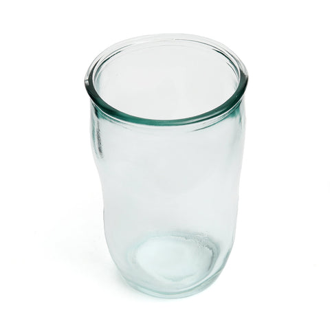 Bovenaanzicht Glas Yin – duurzaam gerecycleerd glas met blauwe tint