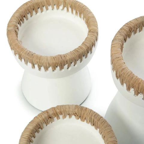 Detail kandelaar Pretty small – handgemaakt terracotta met raffia