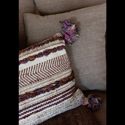 J-Line Kussen 'Braided Chindi'