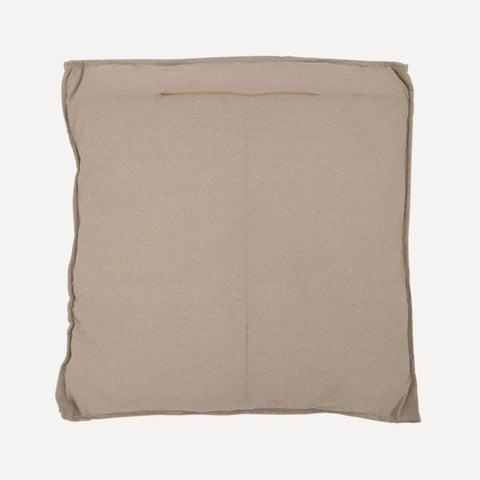 Vloerkussen met geweven rotan en textiel van JLine