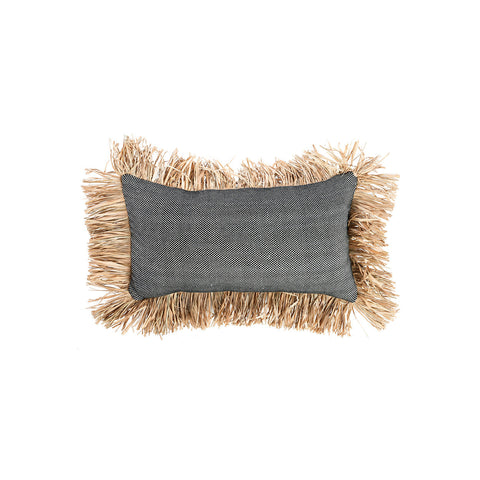 Bazar Bizar The Cotton Bonita sierkussen van katoen en raffia in naturel en zwart, vooraanzicht.