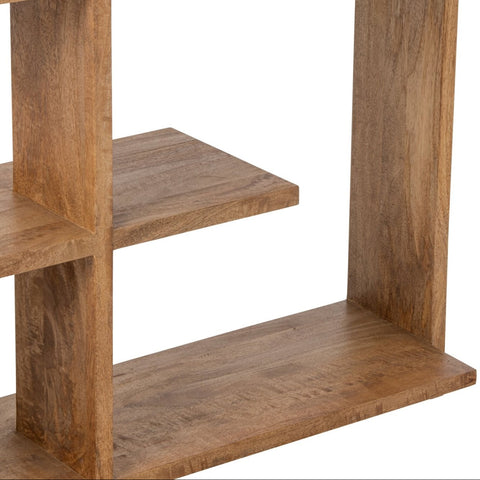 Detail van de houten planken van de J-Line boekenkast Mango Wood Natural Medium.
