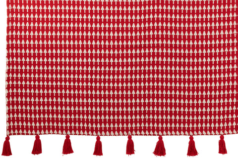 Opengeplooid rood plaid met witte kerstbomenpatroon van J-Line