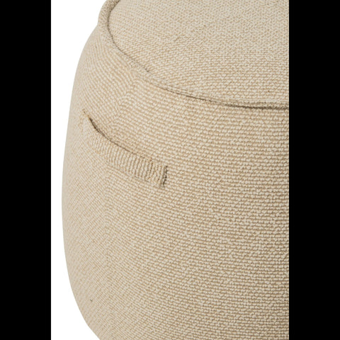 Detail van de beige stoffen zijkant van J-Line Alex poef.