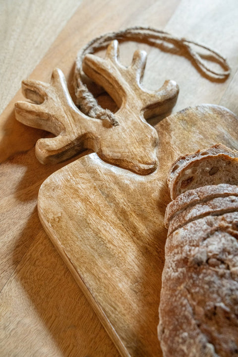 J-Line Reindeer Large snijplank van mangohout met gesneden brood