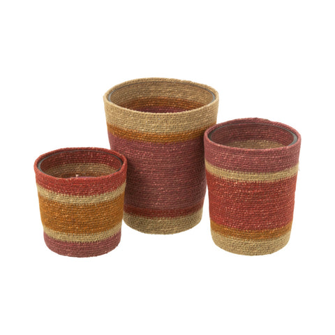 Set van drie J-Line geurkaarsen 'Rotan Burgundy' in small, medium en large formaat met rotan details