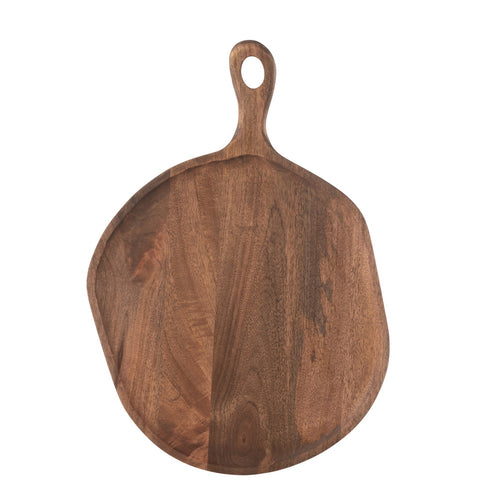 Grote ronde snijplank met handvat in bruin mangohout op witte achtergrond