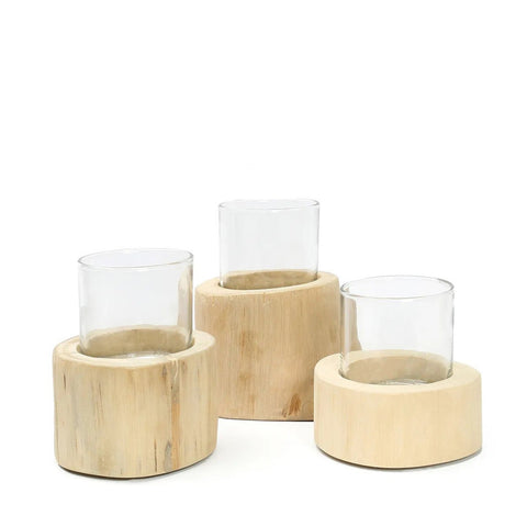 Kandelaars The Candle Trio – set van 3 teak kandelaars met glas