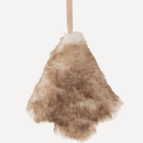 Detail van pluche kerstornament in kerstboomvorm