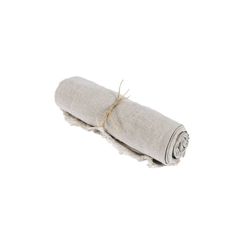 Beige linnen tafelkleed The Linen Beige 150x250 opgeplooid