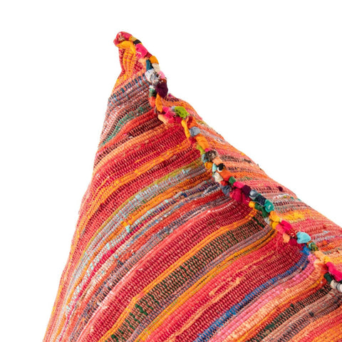 Detail van het kleurrijke gestreepte patroon van de J-Line Stripes Multi zitzak